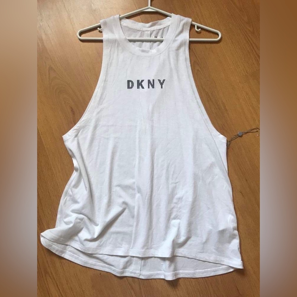 Medium DKNY Tank
